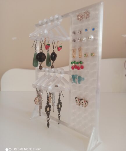 3D Baskı Modern Küpe & Takı Standı – Şık ve Dayanıklı